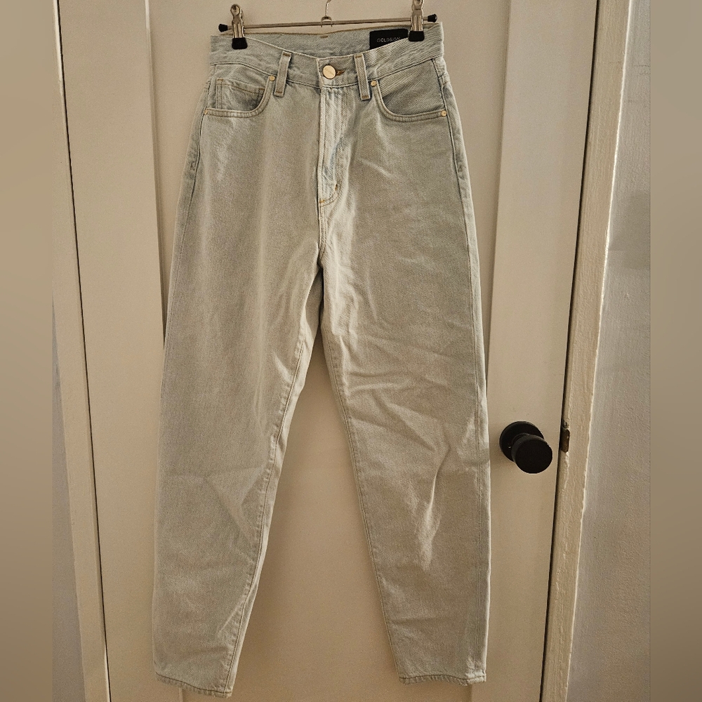 NWT GOLDSIGN high rise slim barrel light wash jeans 24